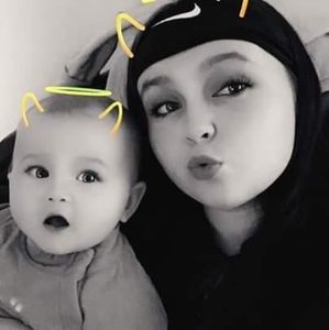 Meet your Posher, Danielle